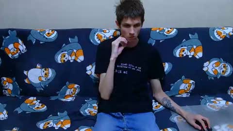 Snapshot of lester_broo chatting on July 11, 9:38 pm lester_broo online show from July 11, 9:38 pm