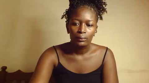 Snapshot of letecia557422 chatting on February 5, 6:46 am Letecia557422 online show from February 5, 6:46 am