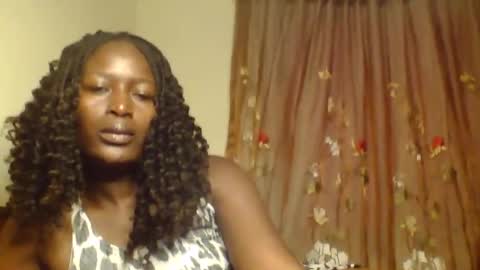 Snapshot of letecia557422 chatting on February 25, 8:03 am Letecia557422 online show from February 25, 8:03 am