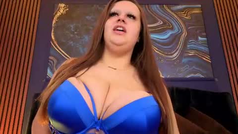 Snapshot of lethia_void chatting on June 22, 10:51 pm Lethia online show from June 22, 10:51 pm