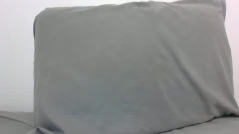 lets_play143 online show from June 20, 5:54 am