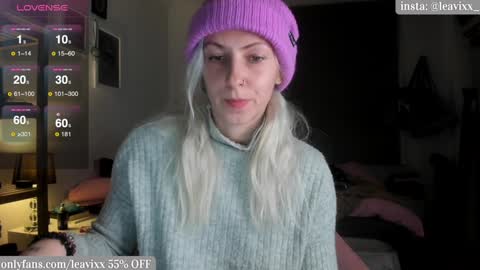 Snapshot of leusee chatting on January 13, 9:31 pm LeaVixx online show from January 13, 9:31 pm