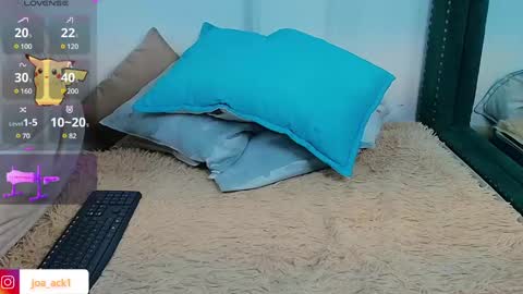 Levi  online show from February 23, 9:48 pm