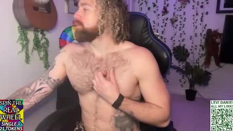 Levi Daniel online show from February 18, 1:23 am