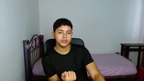 Snapshot of levii_7 chatting on September 13, 8:30 pm 0600AM-1200PM - online show from September 13, 8:30 pm