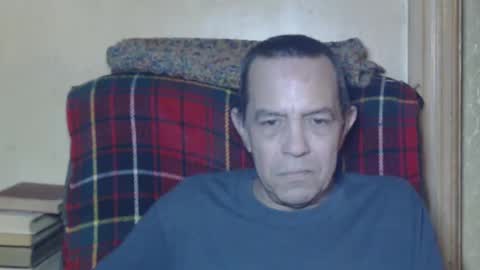 Snapshot of levon48 chatting on December 24, 12:55 am levon48 online show from December 24, 12:55 am