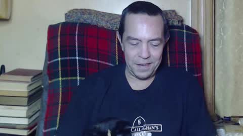 Snapshot of levon48 chatting on January 18, 1:30 am levon48 online show from January 18, 1:30 am