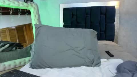 LevySteven online show from November 22, 4:00 am