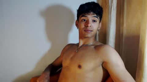 i  am lewis ly EDUARDO MEMDOZA15 online show from December 13, 7:53 pm