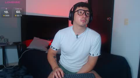 Snapshot of lex__miller chatting on March 13, 10:38 pm lex__miller online show from March 13, 10:38 pm
