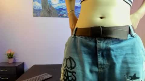 Snapshot of lexa_kitty chatting on July 18, 7:50 pm Lexa kitty online show from July 18, 7:50 pm