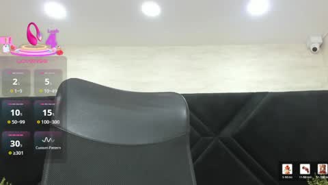 lexa online show from March 18, 5:05 pm