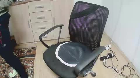 lexagrimes online show from February 6, 5:05 pm