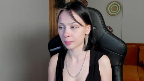 Snapshot of lexawilds chatting on May 11, 5:13 am LexaWilds online show from May 11, 5:13 am