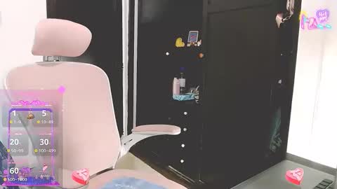 Snapshot of lexi19_ chatting on May 18, 11:21 pm lexi19_ online show from May 18, 11:21 pm