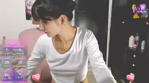 Snapshot of lexi19_ chatting on May 24, 1:10 am lexi19_ online show from May 24, 1:10 am