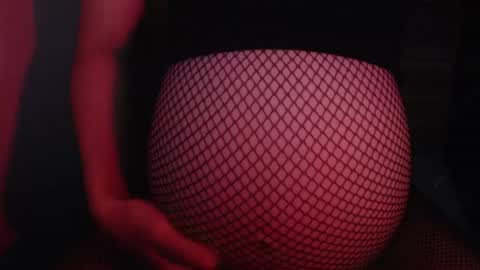 Snapshot of lexi_loved chatting on June 22, 2:36 pm Lexi online show from June 22, 2:36 pm