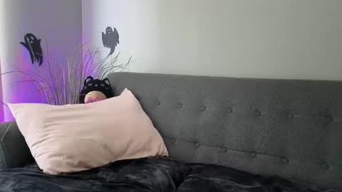 Lexi online show from September 30, 6:02 pm