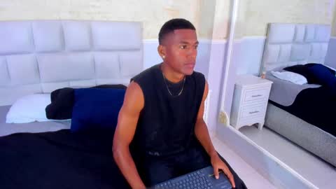 Snapshot of lexianddeker chatting on September 30, 4:56 pm Lexi  Derek online show from September 30, 4:56 pm