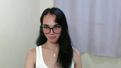 Snapshot of lexibabe_ chatting on October 18, 7:47 pm lexibabe_ online show from October 18, 7:47 pm