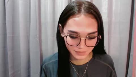 Snapshot of lexibabe_ chatting on May 13, 6:22 am lexibabe_ online show from May 13, 6:22 am