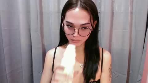 Snapshot of lexibabe_ chatting on May 21, 5:58 am lexibabe_ online show from May 21, 5:58 am