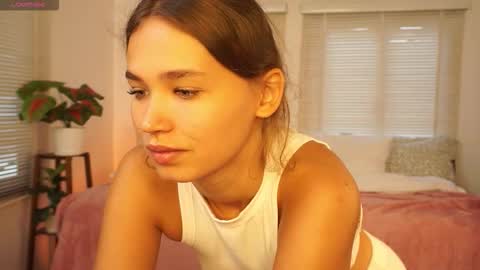 Snapshot of lexicoy_ chatting on September 18, 3:52 am Lexi online show from September 18, 3:52 am