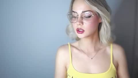 Lexie online show from January 13, 10:13 pm