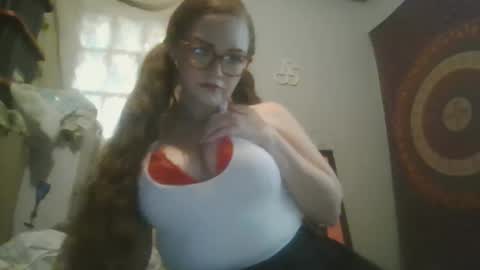 Snapshot of lexieden chatting on October 7, 9:23 pm Lexi Eden online show from October 7, 9:23 pm