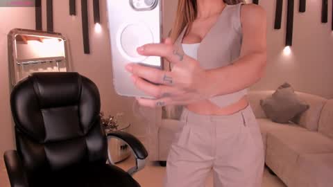 Lexie  online show from January 15, 8:26 pm