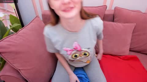 Lexi online show from February 7, 7:07 am