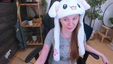 Lexi online show from March 3, 6:26 am