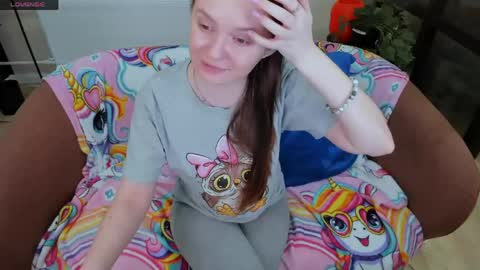 Snapshot of lexihoward chatting on May 11, 6:30 am Lexi online show from May 11, 6:30 am