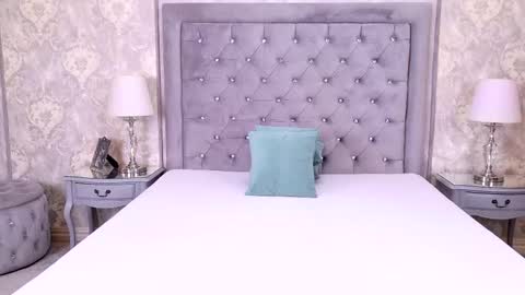 Snapshot of lexiriley chatting on October 17, 5:32 am Lexi Riley online show from October 17, 5:32 am