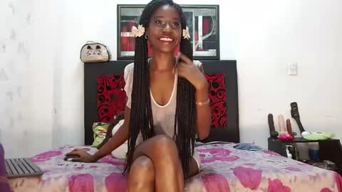 Snapshot of lexistone_ chatting on May 26, 9:33 pm lexistone online show from May 26, 9:33 pm