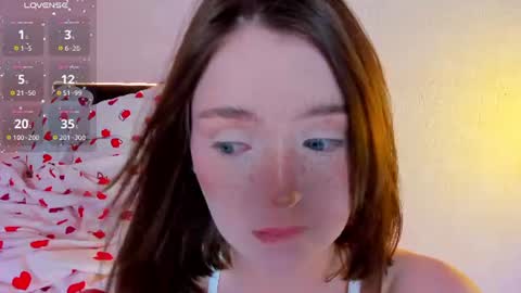 Snapshot of lexxxxxxi chatting on June 27, 7:19 pm lexi miu online show from June 27, 7:19 pm