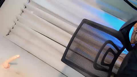 lexy_lore18 online show from September 14, 1:05 am