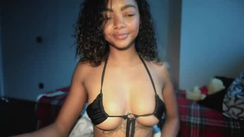 LEXY - Independent account online show from April 13, 9:48 am