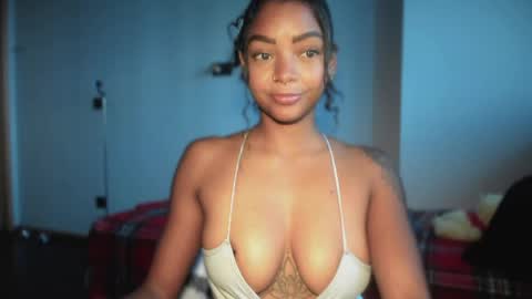 Snapshot of lexy_squirt_queen chatting on April 22, 10:17 am LEXY - Independent account online show from April 22, 10:17 am