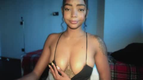 Snapshot of lexy_squirt_queen chatting on April 23, 10:03 am LEXY - Independent account online show from April 23, 10:03 am