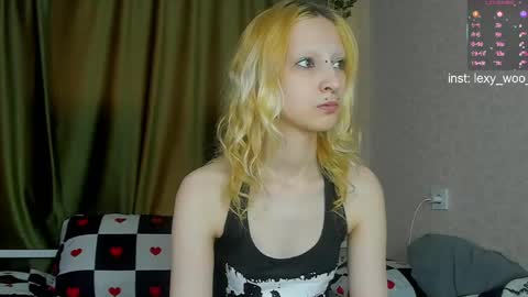 Lexy online show from April 4, 11:29 am