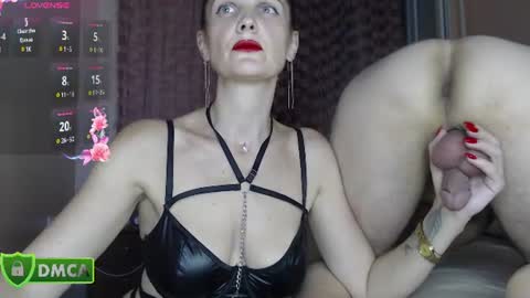 Snapshot of lexyandpoul chatting on July 13, 7:16 pm maksiANDjaney online show from July 13, 7:16 pm