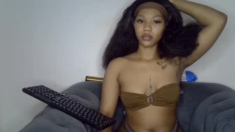 Snapshot of lexybonyy chatting on June 29, 7:14 am Lexy online show from June 29, 7:14 am