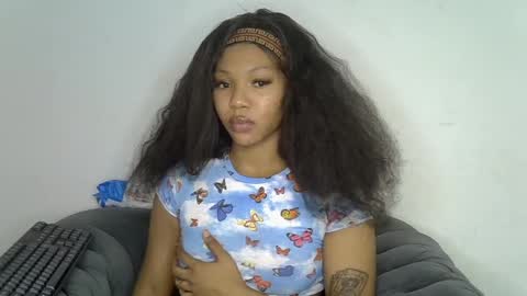 Snapshot of lexybonyy chatting on July 2, 7:36 am Lexy online show from July 2, 7:36 am