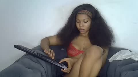 Snapshot of lexybonyy chatting on July 7, 6:27 am Lexy online show from July 7, 6:27 am