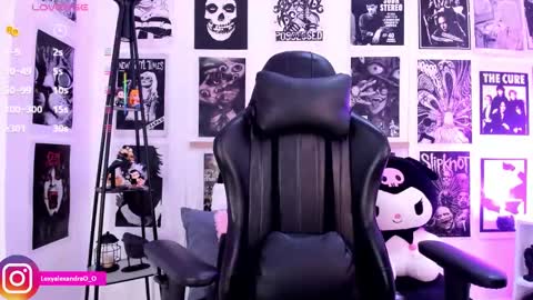 LexyJoyce online show from September 30, 9:20 pm