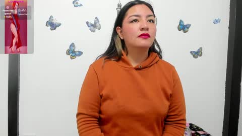 lexyy24_ online show from May 27, 9:28 am