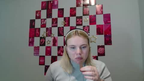 Leyla online show from November 15, 7:38 am