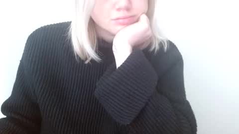 Leyla online show from April 11, 5:34 am