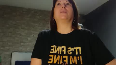 Snapshot of leylaaxxx chatting on November 21, 8:02 am Leyla online show from November 21, 8:02 am